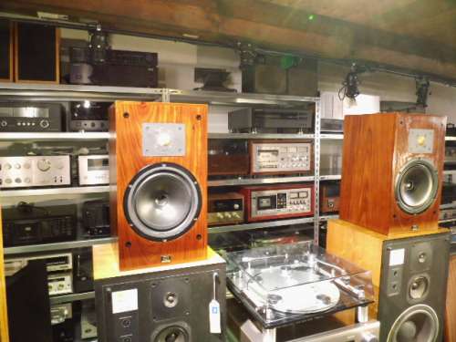 Monitor Audio HiFi-Monitor R852 biamping Echtholz matching numbers